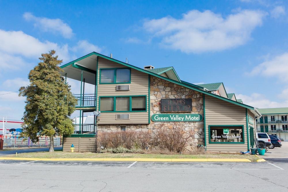 Green Valley Motel Pigeon Forge Exterior photo
